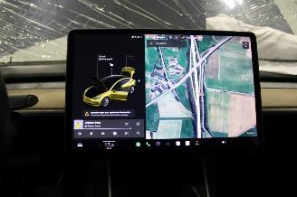 Tesla Model 3  picture 13
