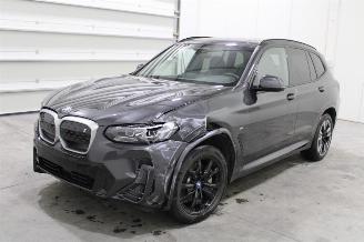 Voiture accidenté BMW iX3  2023/11