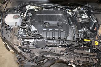 Volkswagen Golf  picture 13