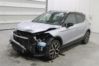 Vaurioauto  passenger cars Seat Arona  2021/6