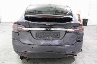 Tesla Model X  picture 7