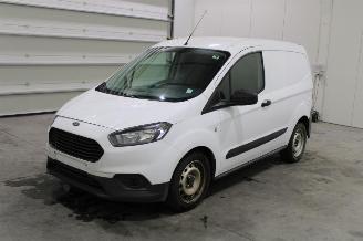 damaged passenger cars Ford Transit  2021/6