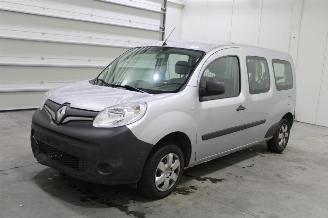 damaged passenger cars Renault Kangoo  2020/12