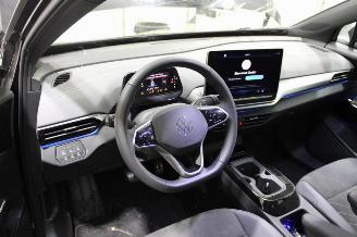 Volkswagen ID.4  picture 10