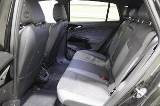 Volkswagen ID.4  picture 12