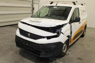 Auto incidentate Peugeot Partner  2022/5