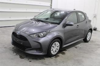 Coche siniestrado Toyota Yaris  2023/8