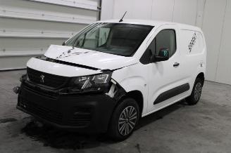 Vrakbiler auto Peugeot Partner  2022/2