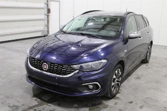 Vrakbiler auto Fiat Tipo  2020/11