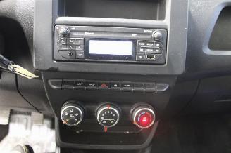 Renault Express  picture 12