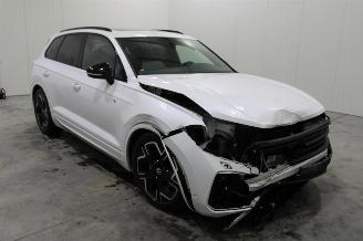 Volkswagen Touareg  picture 2