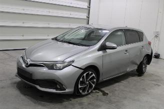 skadebil auto Toyota Auris  2016/12