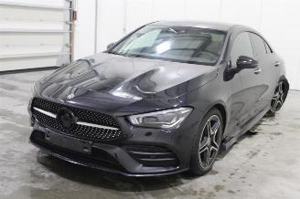 Vrakbiler auto Mercedes Cla-klasse CLA 180 2020/10