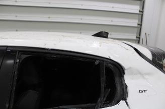 Peugeot 208  picture 7