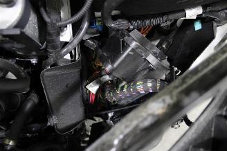 Volkswagen Transporter T6 picture 23