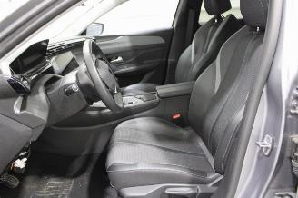 Peugeot 308  picture 9