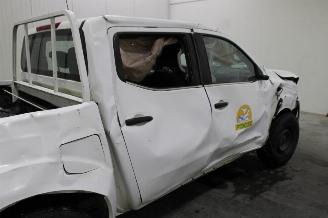 Renault Alaskan  picture 8