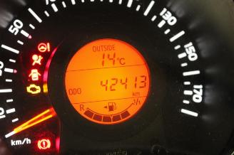 Peugeot 108  picture 11