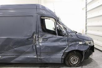 Mercedes Sprinter  picture 7