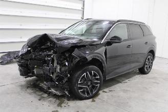 Unfallwagen Peugeot 5008  2024/11