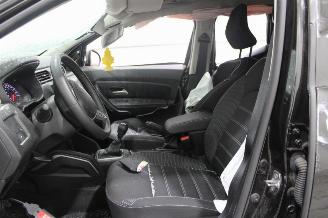 Dacia Duster  picture 12