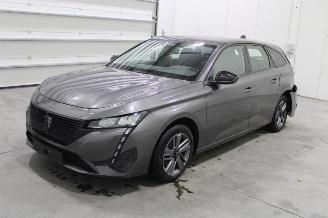 krockskadad bil auto Peugeot 308  2023/6