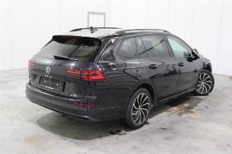 Volkswagen Golf  picture 3