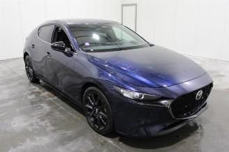Mazda 3  picture 3