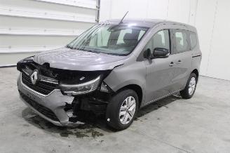 Coche accidentado Renault Kangoo  2022/10