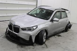 Vrakbiler auto BMW X1  2024/6