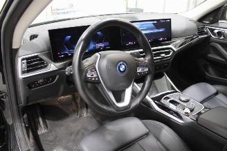 BMW i4  picture 9