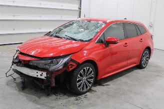 damaged passenger cars Toyota Corolla  2023/4
