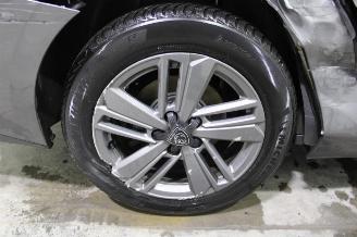 Peugeot 308  picture 8