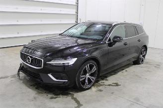 skadebil auto Volvo V-60 V60 2019/6