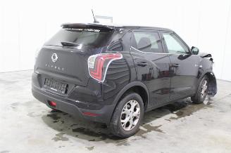 Ssang yong Tivoli  picture 3