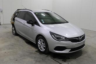 Opel Astra  picture 3