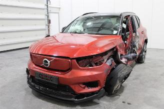 uszkodzony samochody osobowe Volvo XC40 XC 40 2021/10