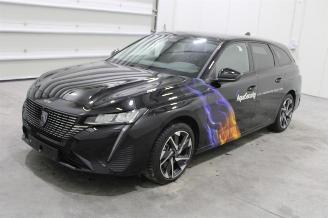 skadebil auto Peugeot 308  2024/11