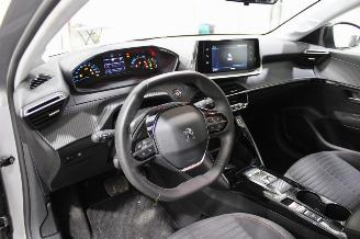 Peugeot e-208  picture 8