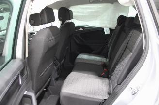 Volkswagen Tiguan  picture 12