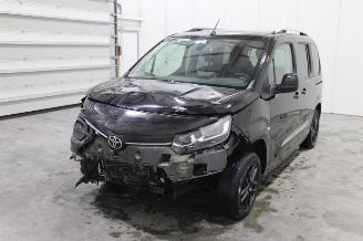 uszkodzony samochody osobowe Toyota ProAce CITY 2020/11