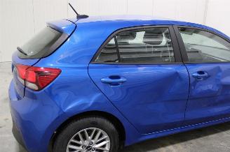 Kia Rio  picture 8