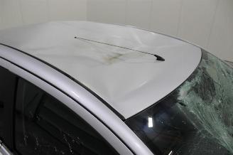 Peugeot 108  picture 8