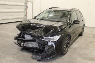 uszkodzony samochody osobowe Volkswagen Golf  2024/9