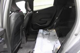 Renault Clio  picture 12