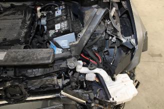 Volkswagen Golf  picture 24