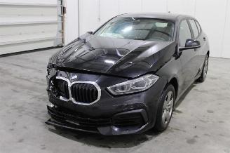 Schadeauto BMW 1-serie 116 2024/9