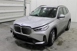 Coche accidentado BMW iX1  2025/3