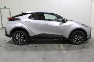 Toyota C-HR  picture 6