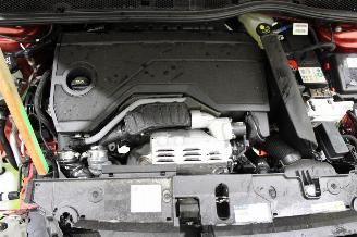 Peugeot 208  picture 16